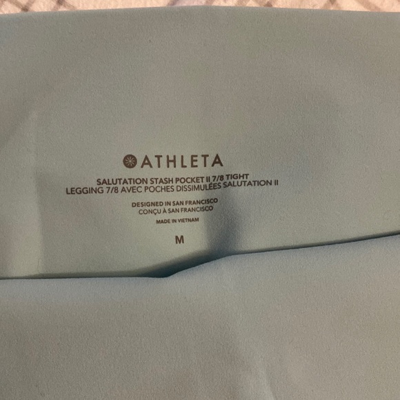 BNWT Athleta Salutation Stash Pocket II 7/8 tight - Picture 4 of 5